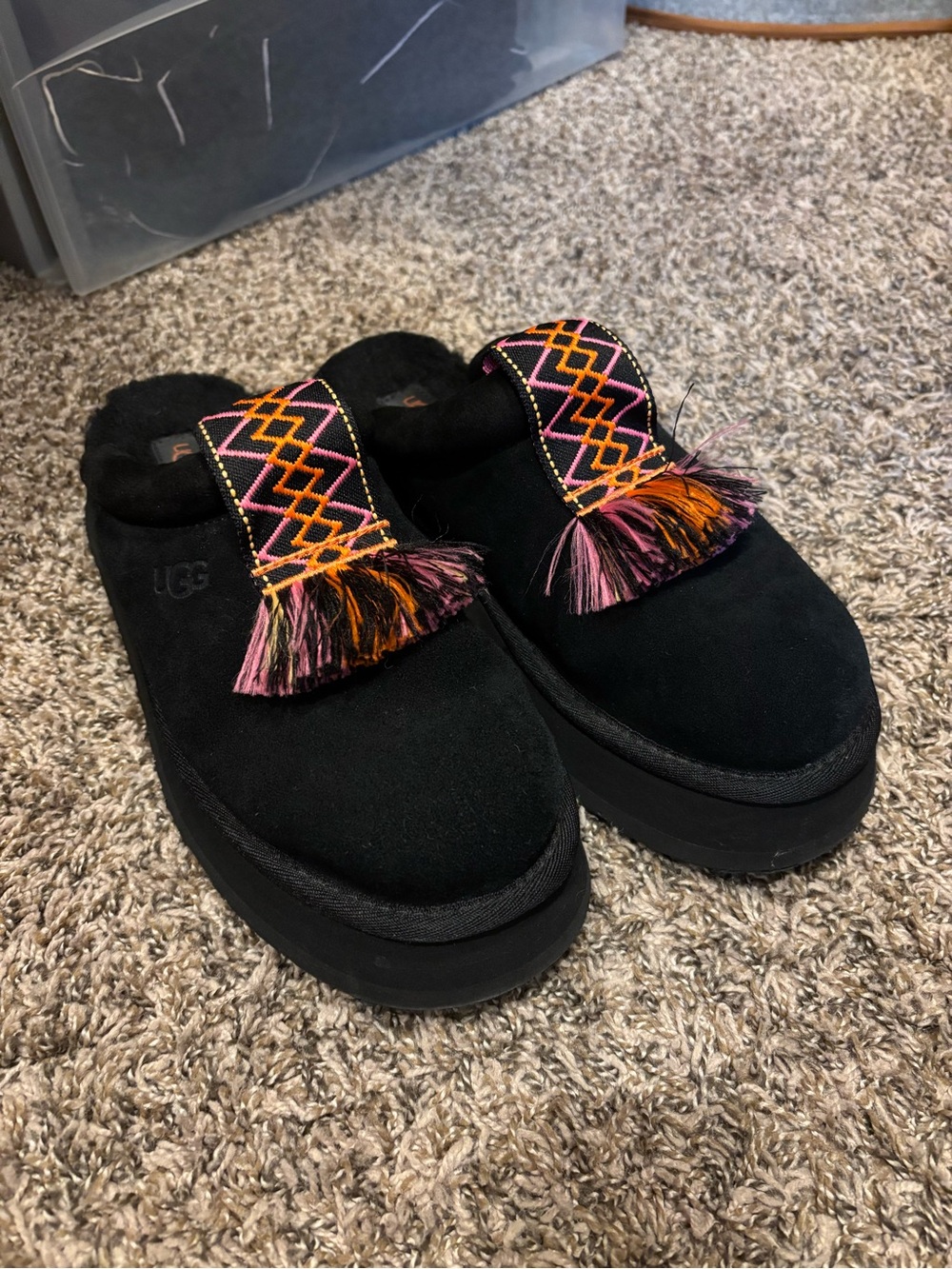 UGG Women’s Tazzle Slippers